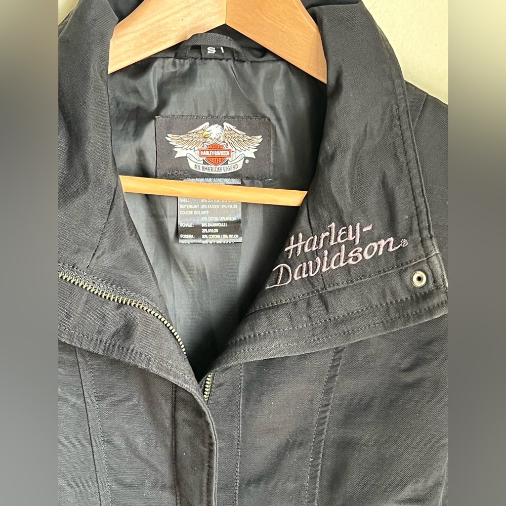 Harley-Davidson Black Jacket with Silver Studded Wing Design - Picture 7 of 13